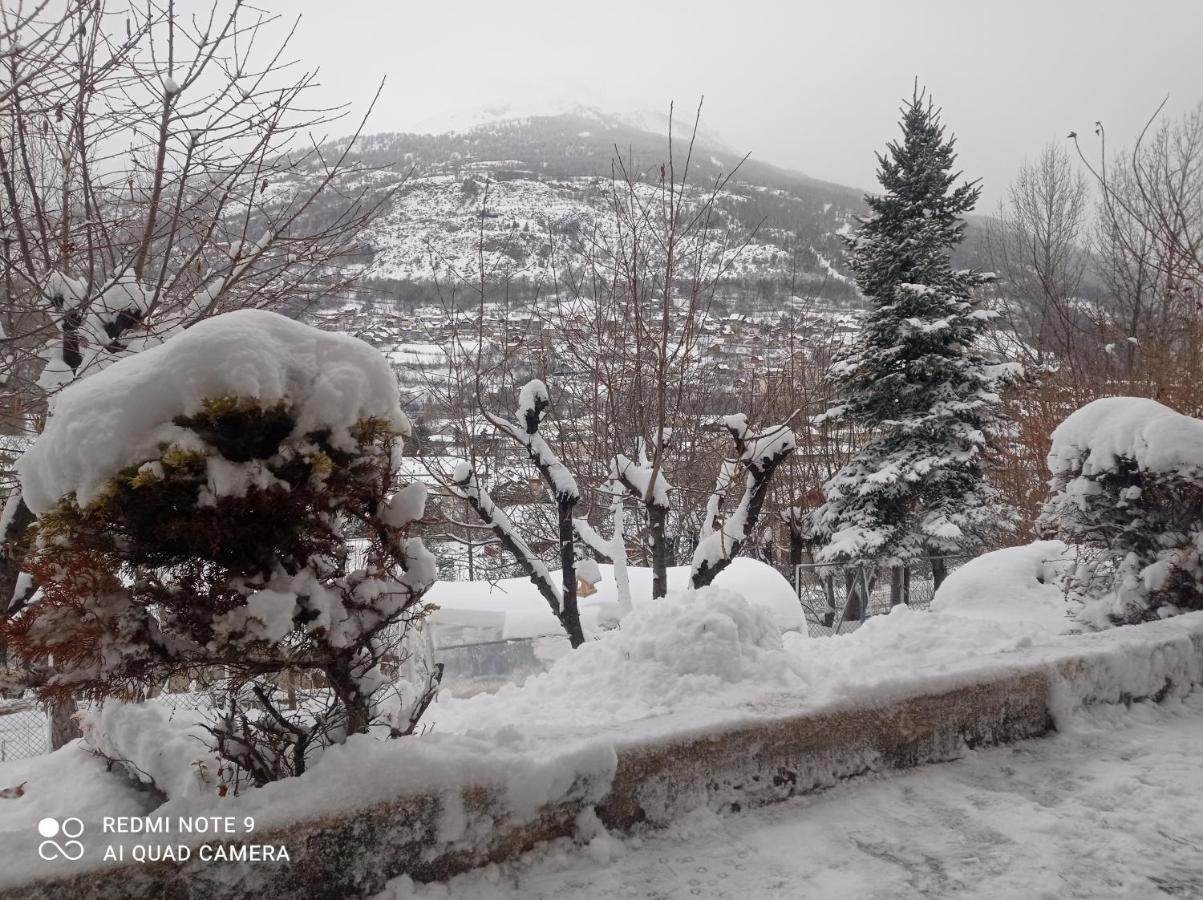 Rdc Villa Plein Sud Avec Vue Imprenable Briançon Exterior foto